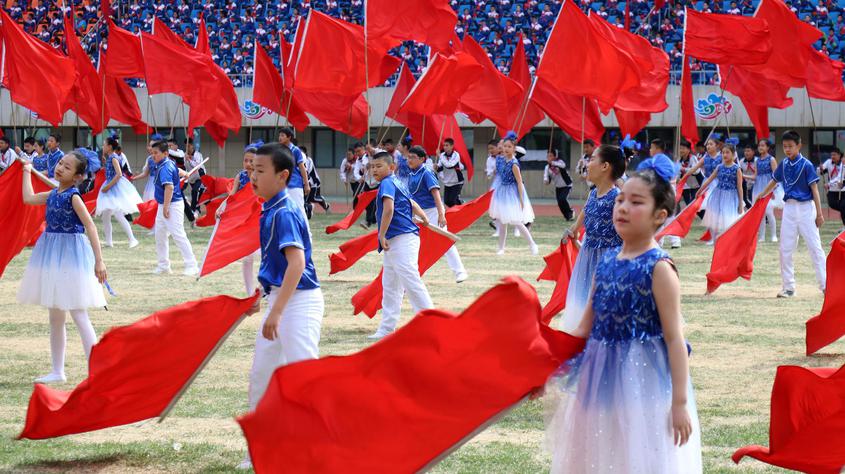 新疆昌吉州2023年中小学生(青少年）阳光体育田径运动会开幕（组图）