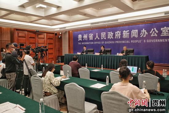 发布会现场。瞿宏伦 摄