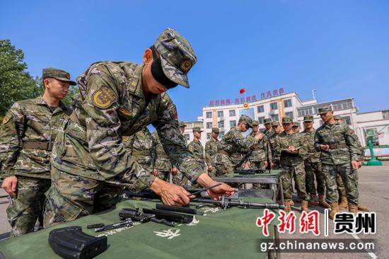 预任军械器材员培训现场。 预任军械器材员培训现场。
