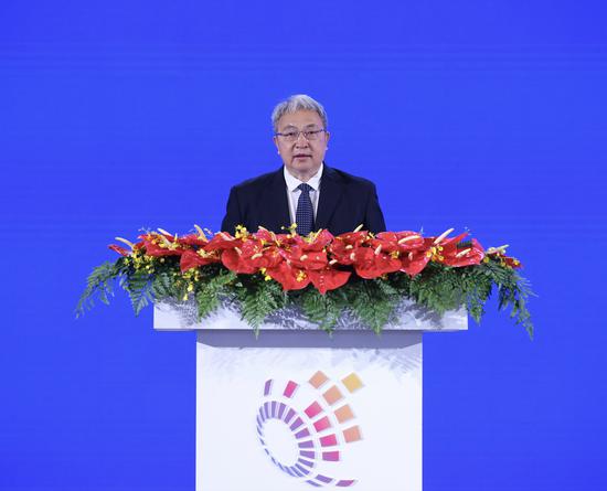 图为全国政协副主席、民盟中央常务副主席王光谦出席开幕式并讲话。杜朋城 摄