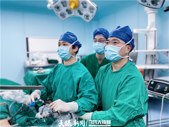 黔医人才计划学员在浙江省人民医院学习