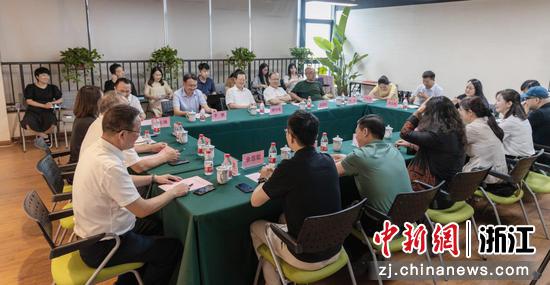 7月27日，邻聚力爱心公益行动思享会在杭州上城举行。上城政协 供图
