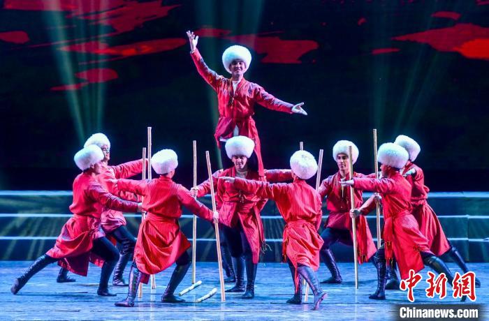 土庫曼斯坦國家舞蹈團獻藝中國新疆國際民族舞蹈節