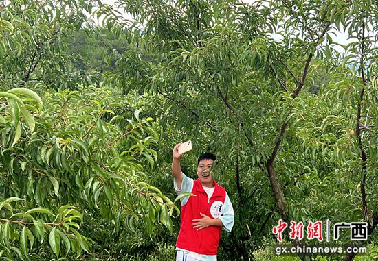 桂林航天工业学院暑期社会实践团开展红色美丽乡村调研活动