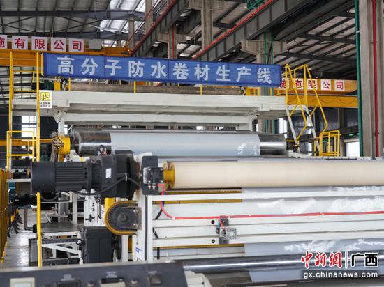 高分子防水卷材生产线