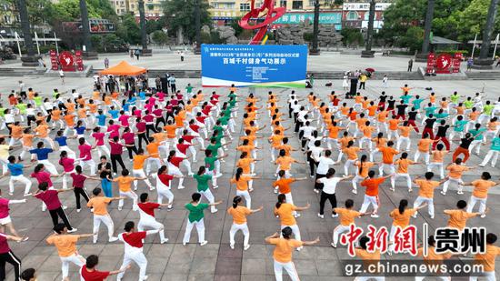 王学超摄 王学超摄