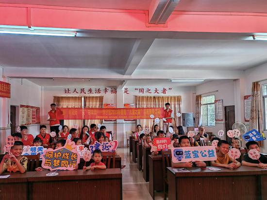 活动现场 梁立玉 摄 活动现场 梁立玉 摄