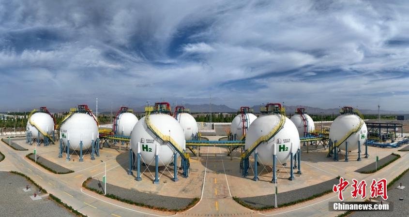 中國最大規模光伏綠氫示范項目在新疆庫車全面投產