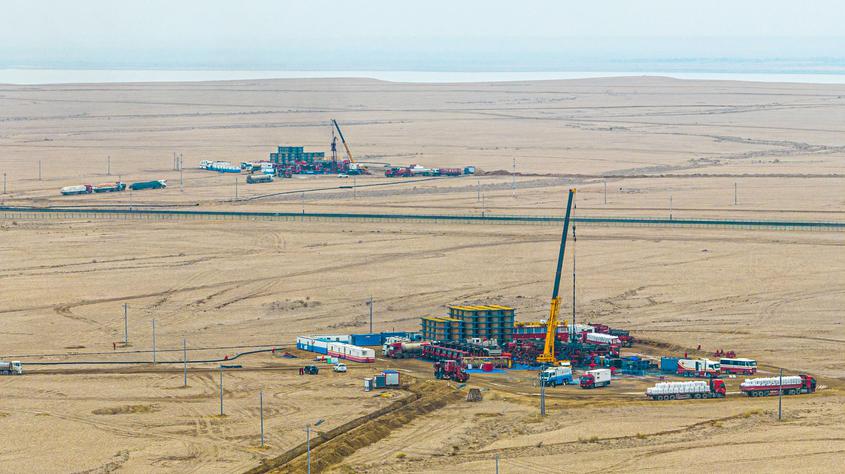 新疆油田瑪湖勘探開發項目部新井日產水平突破2000噸