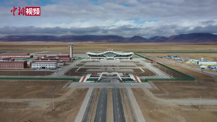新疆和靜巴音布魯克機場校飛工作取得成功