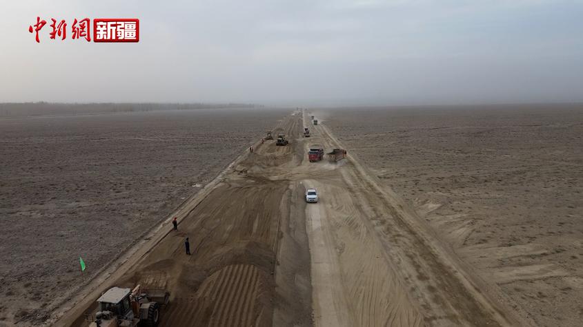 新疆拜城縣：新拜鐵路示范段建設穩步推進