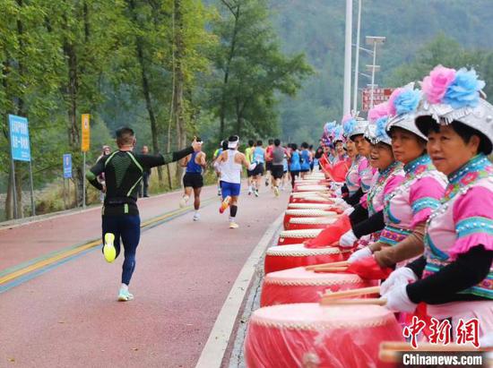 2023貴州銅仁·梵凈山冬季馬拉松開跑