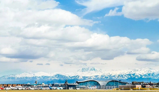 新疆机场集团提早29天打破2019年全年旅客吞吐量
