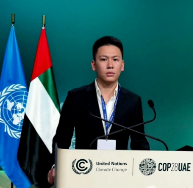 新疆男孩走上聯合國氣候變化大會 全英文演講介紹家鄉