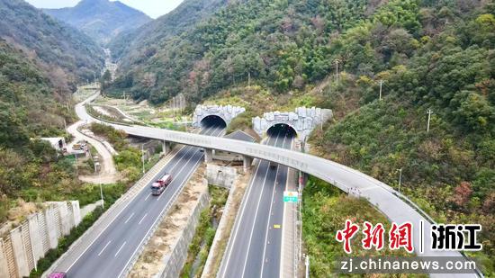 杭州绕城西复线沙坑里隧道。蒋盛康 摄