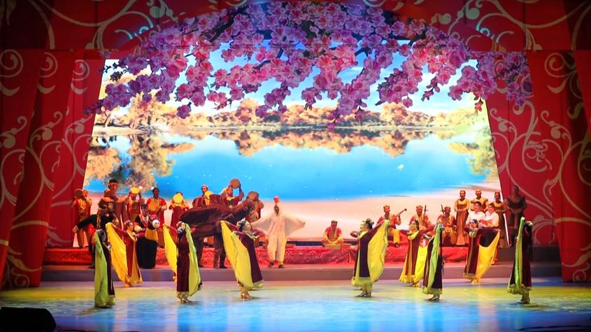 新疆阿克蘇舉行國家級非遺歌舞創新融合發展展演