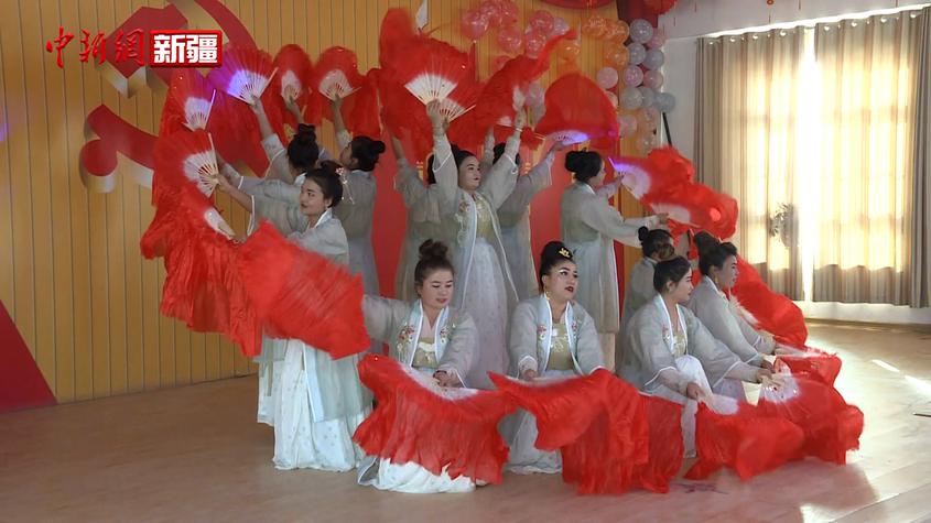 新疆阿克苏开展多彩活动喜迎佳节