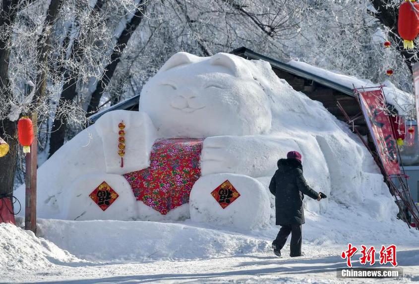 烏魯木齊周邊山區村落打造“童話”雪村