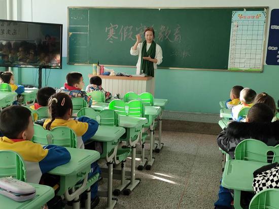 关注安全 预防为主 生命至上——奇台县第五小学寒假前安全教育活动
