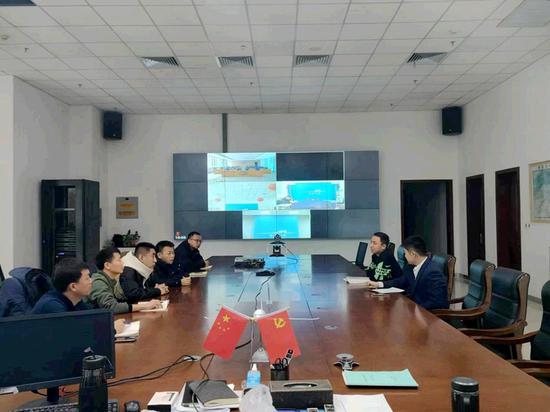 新疆空管局阿克苏空管站控制运行部与机场现场和华夏驻场单位开展业务交流会
