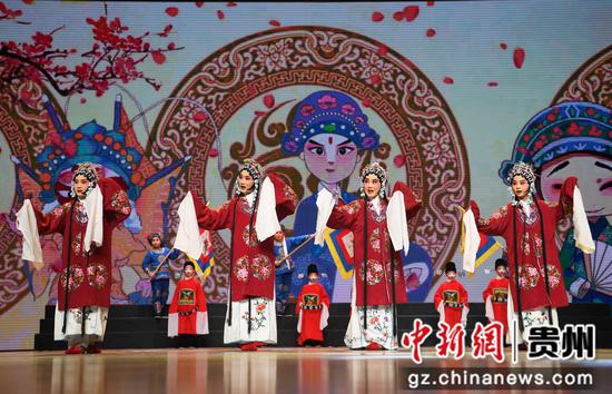 1月20日，贵阳市南明区新春文艺汇演暨李端棻文化推广活动现场。