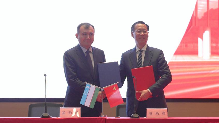 1月20日，卓郎新疆公司与卡什卡达里亚州代表团签署友好合作框架协议。
