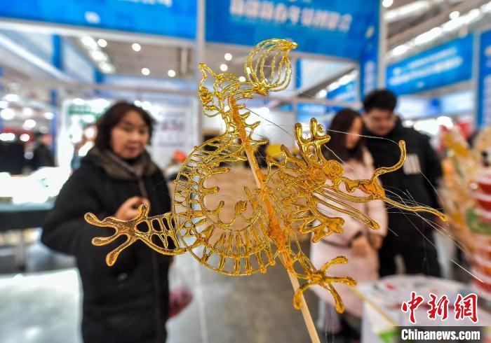 新疆新春年貨博覽會開幕 萬余種商品供市民一站式選購