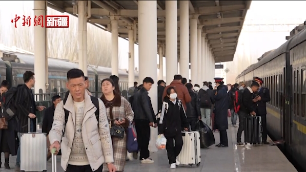 新疆阿克苏铁路春运圆满收官 运送旅客37万人次