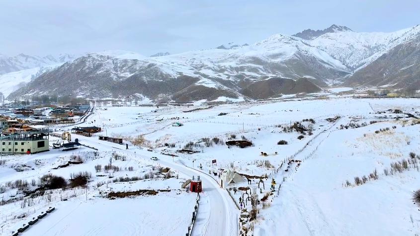 新疆温宿：春与雪在塔村邂逅 总有一些美好不期而遇