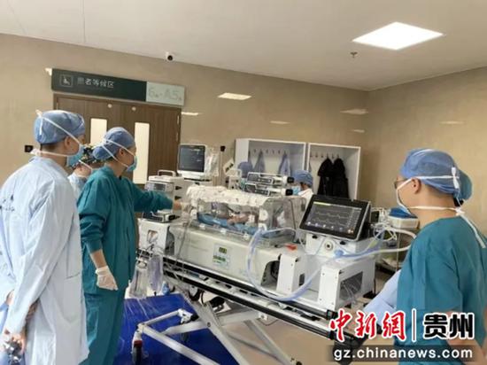 贵州：体重2.8Kg新生儿错位大动脉成功挪移获“心”生