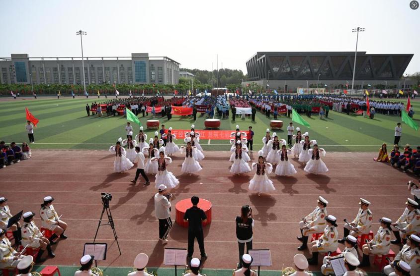 塔里木大学举办第四十九届运动会