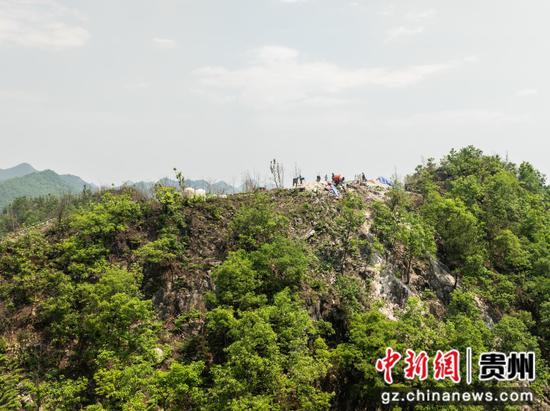 4月29日,航拍500千伏八河变电站送出工程施工现场。唐哲 摄 4月29日,航拍500千伏八河变电站送出工程施工现场。唐哲 摄