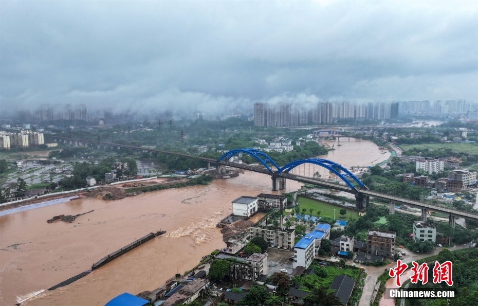 广西钦州遭遇强降雨