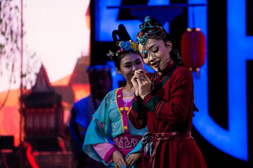 第二届新疆文化艺术节音乐剧《三生情·孛罗恋》精彩上演