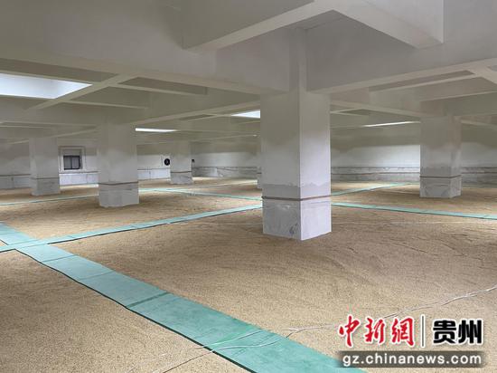 仓储内景 仓储内景