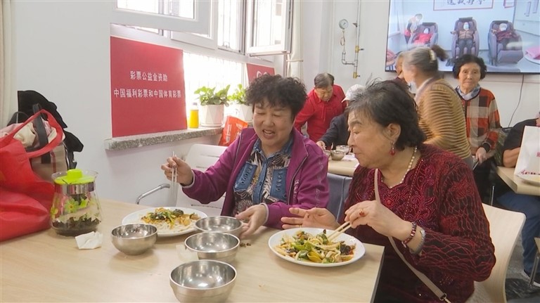 新疆昌吉州玛纳斯县打造56个老年人助餐服务示范点