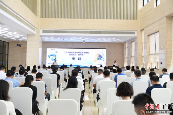 图为活动现场。林浩 摄 图为活动现场。林浩 摄