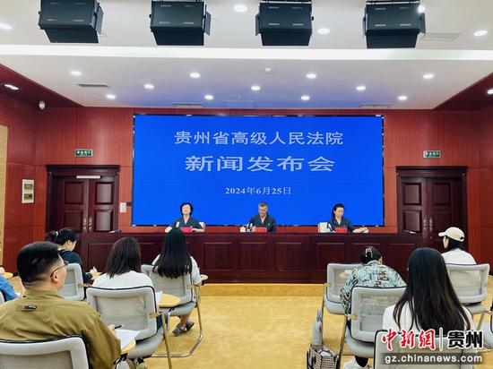 图为新闻发布会现场。赵园 摄 图为新闻发布会现场。赵园 摄