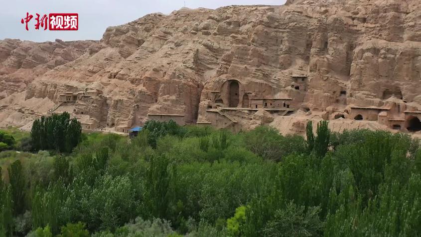 “中国华侨国际文化交流基地”在新疆克孜尔石窟研究所揭牌