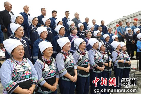 千人拉歌现场 千人拉歌现场