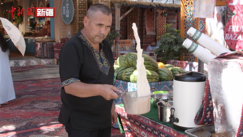 新疆乌鲁木齐：高温带火“清凉经济”