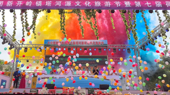 开幕式现场。 谢孟余摄