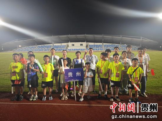 参加总决赛部分辅导教师及选手 参加总决赛部分辅导教师及选手