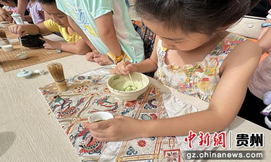 2024多彩贵州·第十七届中国原生态国际摄影大展“人文摄影与儿童美育”活动现场 徐立红 摄