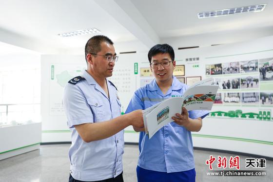 税务部门走访涉农企业。(国家税务总局天津市蓟州区税务局供图) 税务部门走访涉农企业。(国家税务总局天津市蓟州区税务局供图)