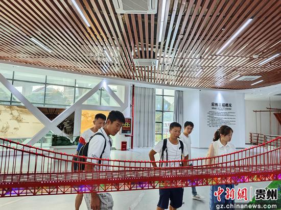 参观桥梁博物馆 参观桥梁博物馆
