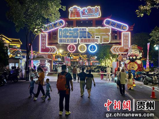 五显庙文化街区现场。 陈洋昕摄 五显庙文化街区现场。 陈洋昕摄