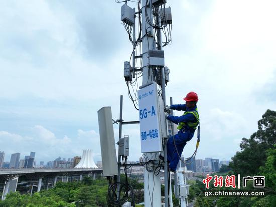 中国移动5G-A网络已覆盖南宁国际会展中心。王芳 摄 中国移动5G-A网络已覆盖南宁国际会展中心。王芳 摄