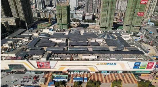 图为六盘水钟山万达广场1.593MW分布式光伏项目 图为六盘水钟山万达广场1.593MW分布式光伏项目