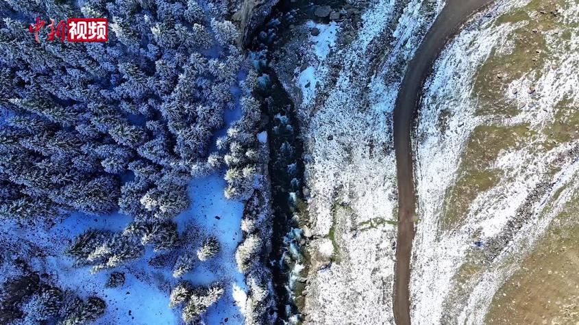 新疆吉木薩爾：雪后車師古道風(fēng)景如畫(huà)